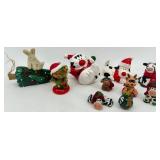 Vintage Country Christmas Santa Sleigh & Sign with Mini Figures