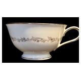 K - Vintage Noritake China Crestmont 30-Piece Dinnerware Set with Silver Trim