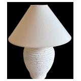 FR - Textured White Ceramic Table Lamp with Shade