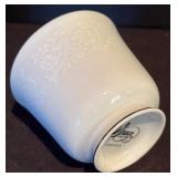 DR - Vintage Grace Concerto Fine China Dinnerware Set with Floral Embossed Pattern