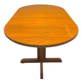LL - Vintage Round Dining Table with 2 Leaves and Pedestal Base