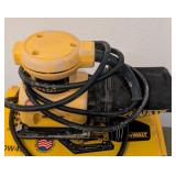 G - DeWalt DW411 1/4 Sheet Heavy Duty Palm Grip Sander with Box