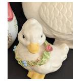 K - Collection of 5 Ceramic Bird Figurines and Pitchers