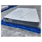 Beautyrest Black Hybrid Plush RV King Mattress - MSRP $3,899.00 - No Reserve!