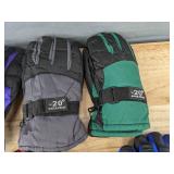 6 Kids Waterproof Winter Ski Gloves - Brand New