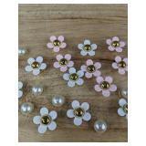 25 Flower Shoe Croc Charms, Pink and White - Brand New