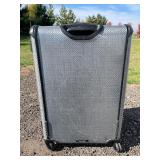 Tumi 29" Hard Shell Luggage with Spinner Wheels - Grey
