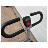 Squatting Exercise Machine