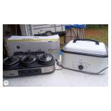 Bella Triple Slow Cooker with Box and Hamilton Beach Roaster Oven