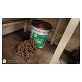 Heavy Duty Metal Chain and Tractor Hydraulic Fluid Bucket