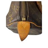 Louis Vuitton Monogram Canvas Keepall Bag 20x12x9 Inch