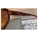 Ray-Ban Heritage W2541 Tortoise Sunglasses with Case