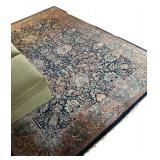 LR - Vintage Persian-Style Area Rug with Floral Pattern