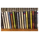LR - Extensive Collection of Music CDs Including Classical, Jazz, Pop Genres and More