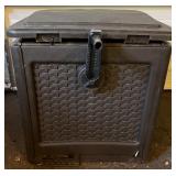 Suncast Outdoor Garden Hose Reel Box with Hose