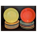 K - Set of 20 Fiesta 10.5-Inch Dinner Plates Assorted Colors