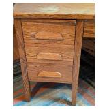 UL - Vintage Wood Office Desk with 6 Drawers