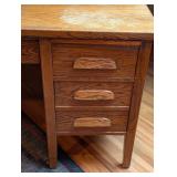 UL - Vintage Wood Office Desk with 6 Drawers