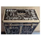 LL - Traveling Grooming Case with Divided Interior and Handle