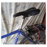 G - Trek 830 Mountain Track Bicycle with Rear Rack