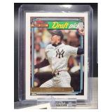 (8) Assorted Vintage 1992 Topps Gold Baseball Rookie Cards