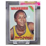 (200) Plus Assorted Vintage 1975 - 76 Topps Basketball Cards