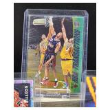 (12) Assorted Vintage Bulls HOF Great "Scottie Pippen" NBA Basketball Cards