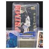 (12) Assorted Minnesota Timberwolves HOF Great "Kevin Garnett" NBA Basketball Cards