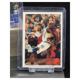 (12) Assorted Minnesota Timberwolves HOF Great "Kevin Garnett" NBA Basketball Cards