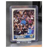 (12) Assorted Minnesota Timberwolves HOF Great "Kevin Garnett" NBA Basketball Cards