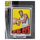 (12) Assorted Vintage 1972-73 Topps Basketball Cards