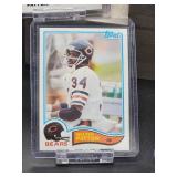 (5) Vintage 1982 Topps Football Bears HOF Great Walter Payton "Sweetness" Cards