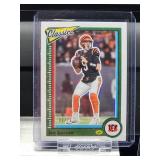(11) Assorted Limited Edition NFL Football Cards