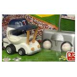 New KG Sports Radio Control Minnesota Twins Bullpen Car