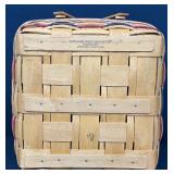 Longaberger Handwoven 1998 All American Collection Pie Basket with Heart Lid, Liner and Padded Handle