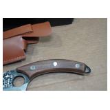 10.5" Hammered Carbon Steel Hunting Knife