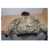 Cabelas Camo Jacket - Large