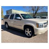 2013 CHEVROLET SUBURBAN LTZ *4x4 | No Accidents | 3rd Row* (NO RESERVE)