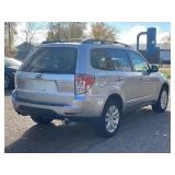 2013 SUBARU FORESTER 2.5X PREMIUM *All Wheel Drive | 117k Miles* (NO RESERVE)