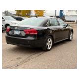 2015 VOLKSWAGEN PASSAT 1.8T SE (NO RESERVE)