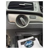 2015 VOLKSWAGEN PASSAT 1.8T SE (NO RESERVE)