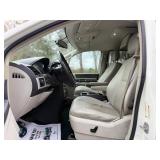 2010 CHRYSLER TOWN AND COUNTRY TOURING *No Accidents* (NO RESERVE)
