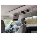 2010 CHRYSLER TOWN AND COUNTRY TOURING *No Accidents* (NO RESERVE)