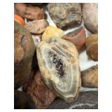 LARGE AND UNSEARCHED Raw Agate and Geode / Nodule lot 2