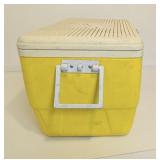 Vintage Yellow IGLOO Squirt Picnic Camping Cooler