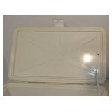 Vintage Yellow IGLOO Squirt Picnic Camping Cooler