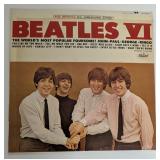 Excellent Lot of 4 Vintage BEATLES Records