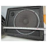 Good Pair of PEAVEY Model 112M Floor Monitor Speakers