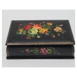 Quality Signed Vintage Handpainted Russian Lacquered Box