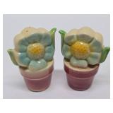 Nice Vintage SHAWNEE Pottery Creamer & Salt / Pepper Shakers